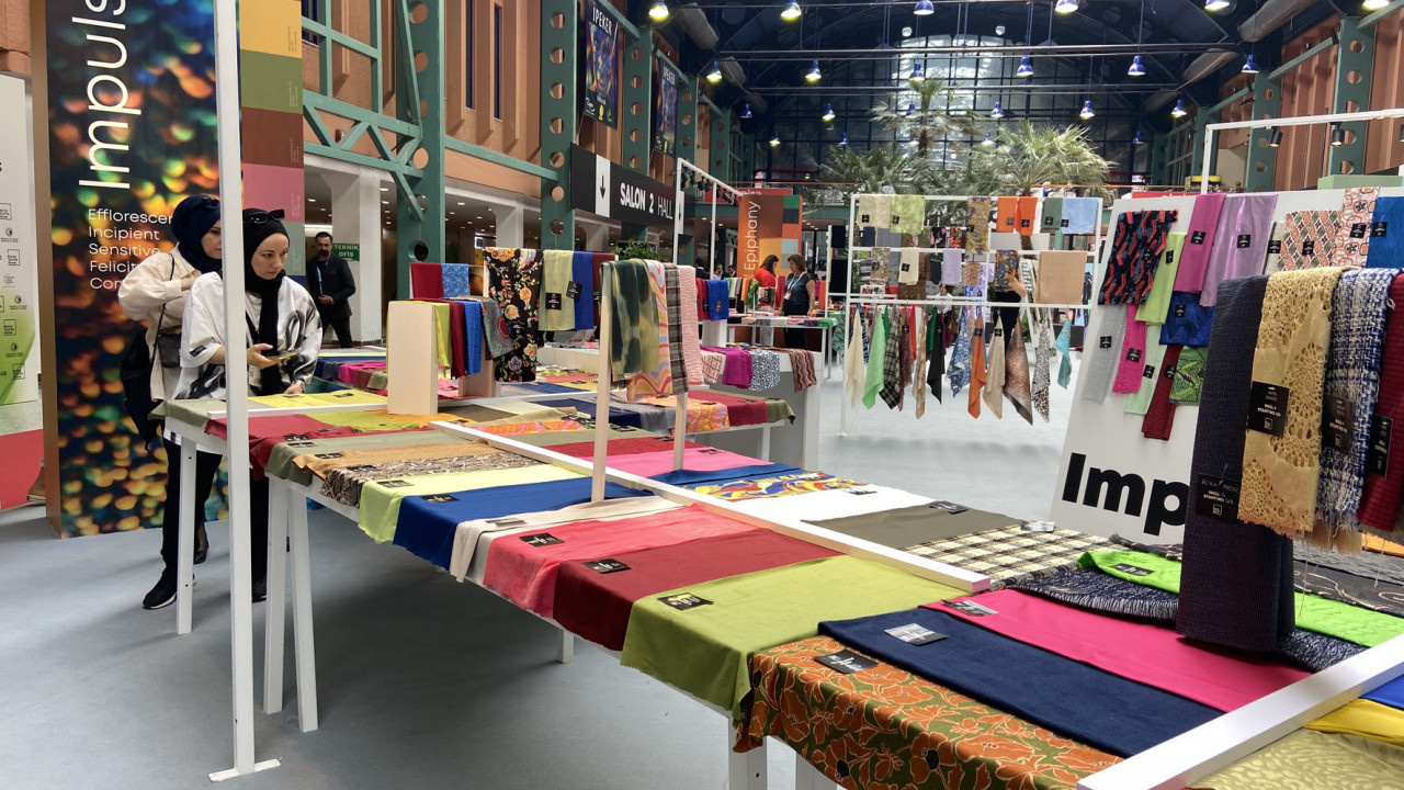 Tekstil sektörünün kalbi Bursa Textile Show Fuarı’nda attı