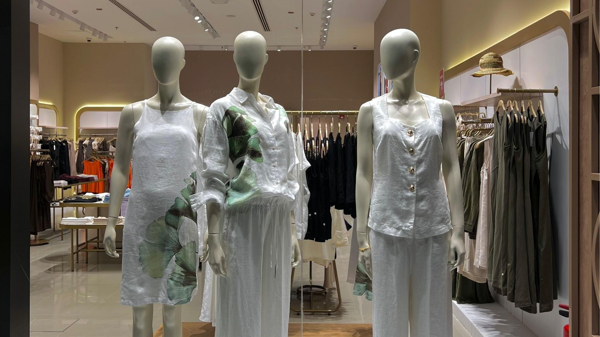 Türk moda markası Jimmy Key global mağaza ağıyla büyüyor.