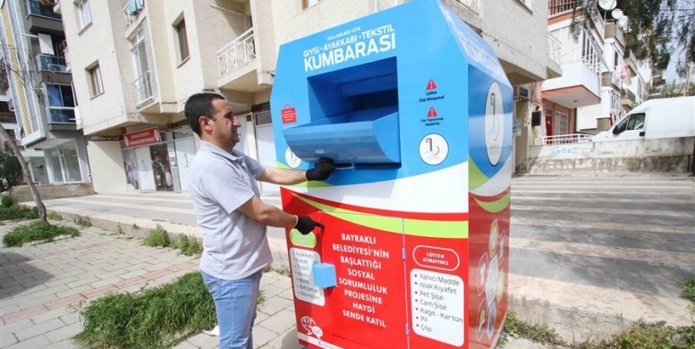 Dar Gelirli Aileler İçin Giysi Ve Ayakkabı Kumbarası