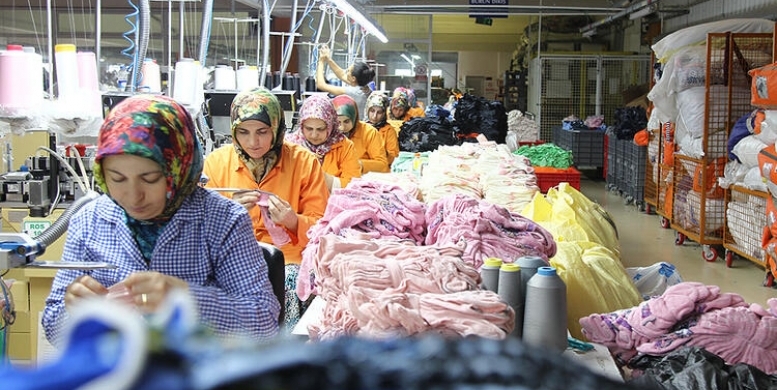 Bakan Varank açıkladı: Tekstil sektörünü dönüştürecek karar