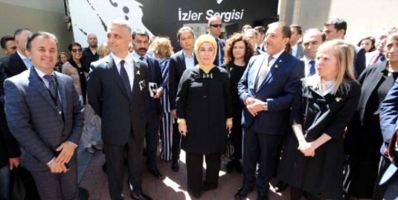 Emine Erdoğan, Türk El Sanatları Sergisi Açtı