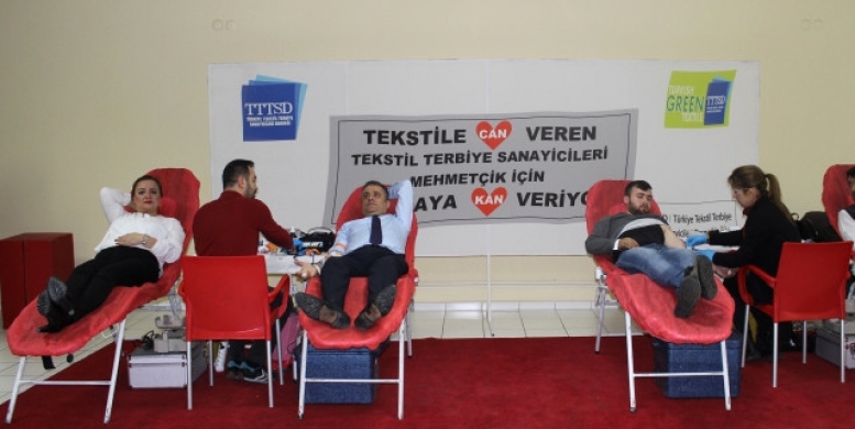 Tekstile Can Veren Terbiyeciler, Mehmetçiğe Kan Veriyor